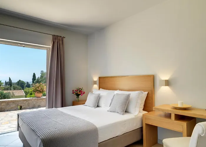Candela Villa Evropouloi